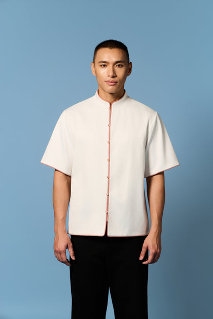 Piped Men’s Top in White